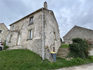 maison-villa à la vente -   02400  CHATEAU-THIERRY, surface 104 m2 vente maison-villa - APR701183